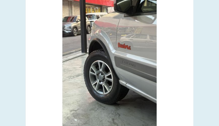 FORD ECOSPORT - PRATA - 2012 Foto 3 (Grande)