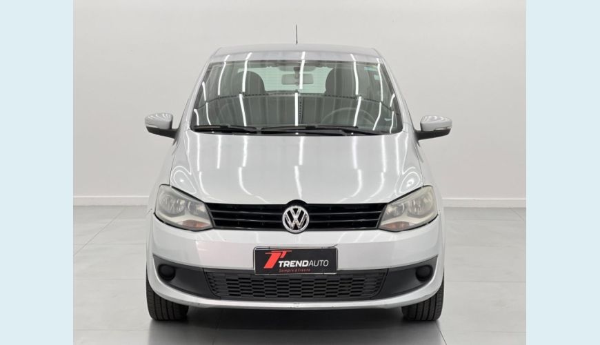 VOLKSWAGEN FOX 1.0 GII - PRATA - 2013 Foto 3 (Grande)