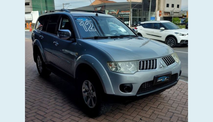 MITSUBISHI PAJERO DAKAR - PRATA - 2012 Foto 3 (Grande)