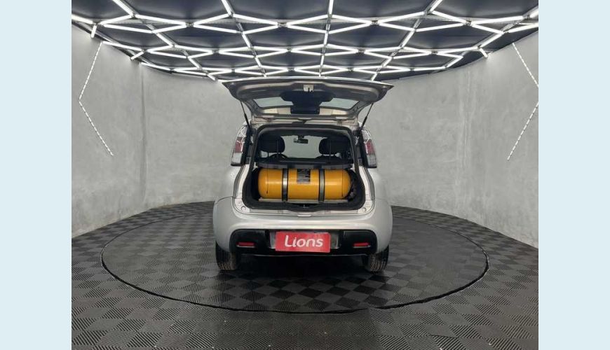 FIAT UNO ATTRACTIVE 1.0 8V (FLEX) 4P - PRATA - 2020 Foto 3 (Grande)