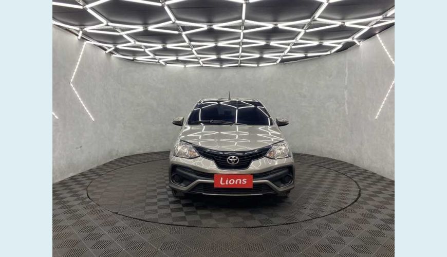 TOYOTA ETIOS X PLUS 1.5 (AUT) (FLEX) - CINZA - 2019 Foto 3 (Grande)