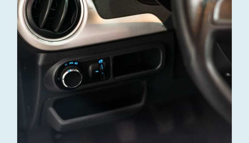 CHEVROLET MONTANA LS 1.4 (FLEX) - PRATA - 2019 Foto 3 (Grande)