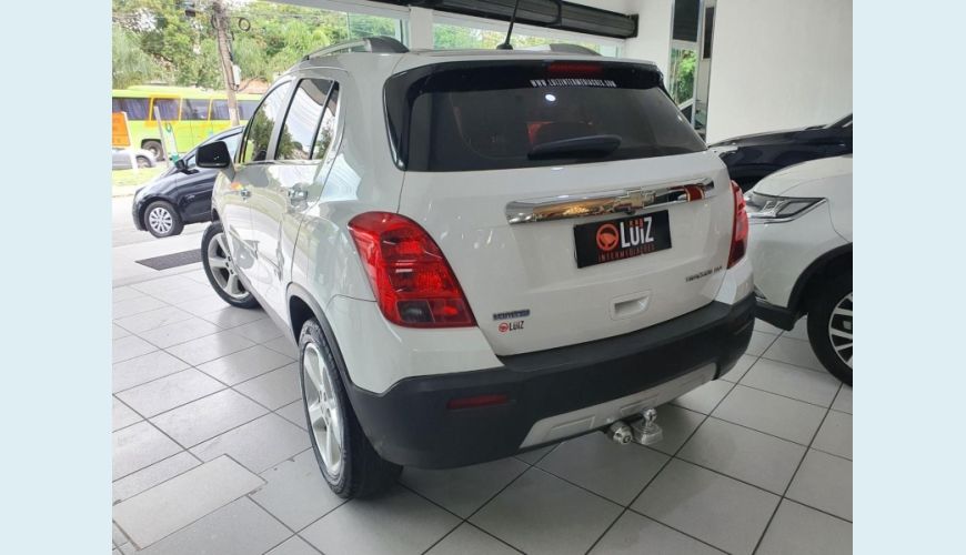 CHEVROLET TRACKER LTZ AT - BRANCO - 2015 Foto 3 (Grande)