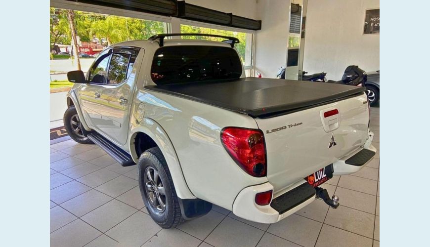 MITSUBISHI L200 TRITON 3.2 D - BRANCO - 2013 Foto 3 (Grande)