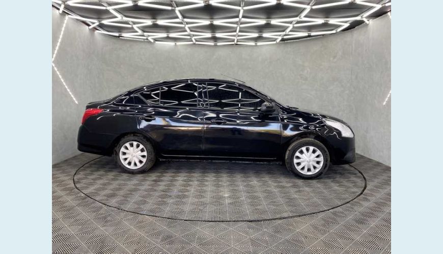 NISSAN VERSA 1.0 12V FLEX MANUAL 4P - PRETO - 2019 Foto 3 (Grande)