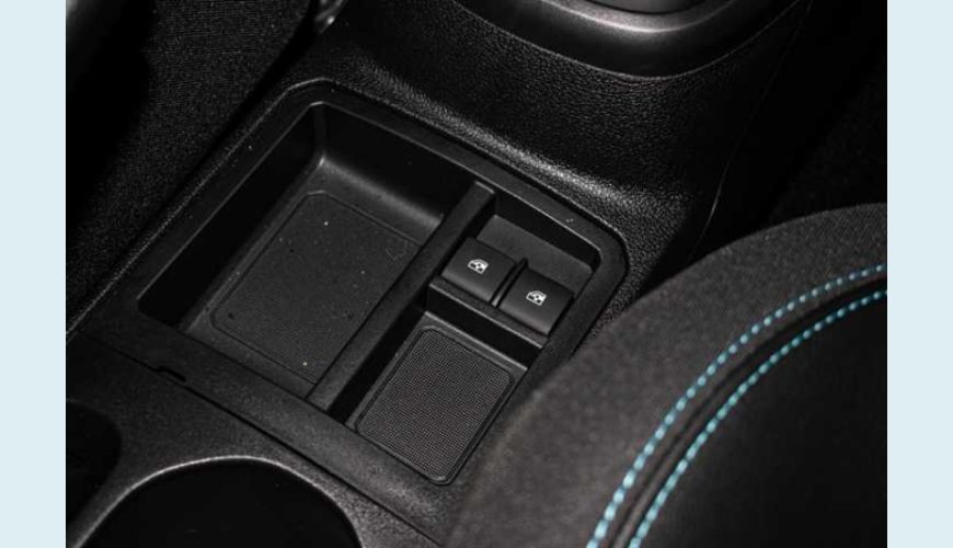 CHEVROLET JOY PLUS BLACK 1.0 FLEX MANUAL 4P - BRANCO - 2021 Foto 3 (Grande)