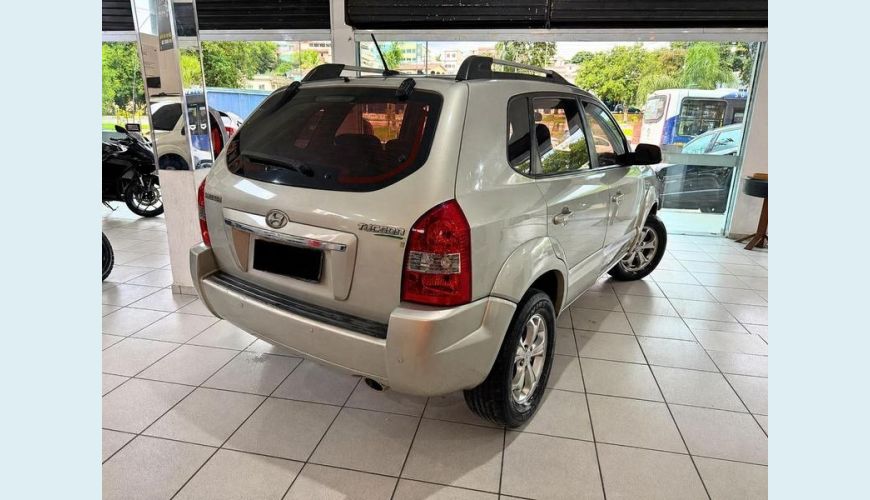 HYUNDAI TUCSON GLSB 2.0 FLEX MANUAL 4P - PRATA - 2014 Foto 3 (Grande)