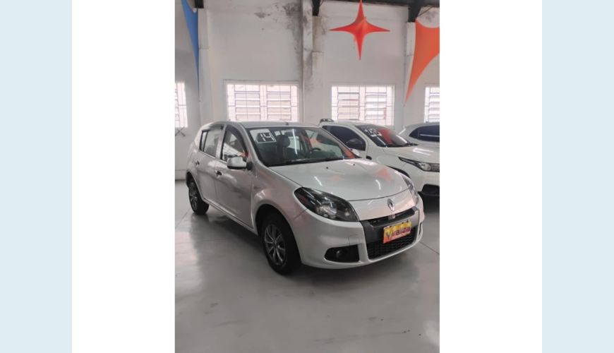 RENAULT SANDERO FLEX MANUAL 4P - PRATA - 2014 Foto 3 (Grande)
