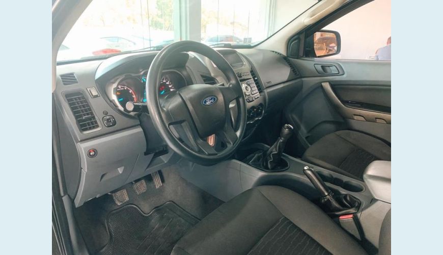 FORD RANGER XLS 2.5 16V FLEX MANUAL 2P - CINZA - 2014 Foto 3 (Grande)