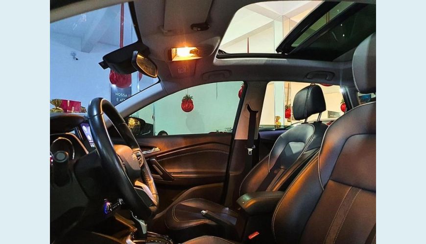 CHEVROLET TRACKER 1.2 TURBO FLEX MANUAL 4P - PRETO - 2022 Foto 3 (Grande)