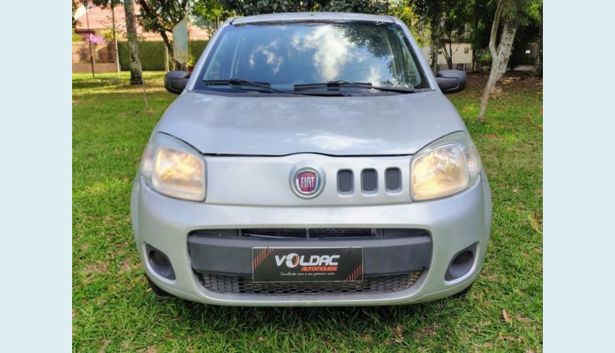 FIAT UNO FLEX MANUAL 4P - PRATA - 2014 Foto 3 (Grande)