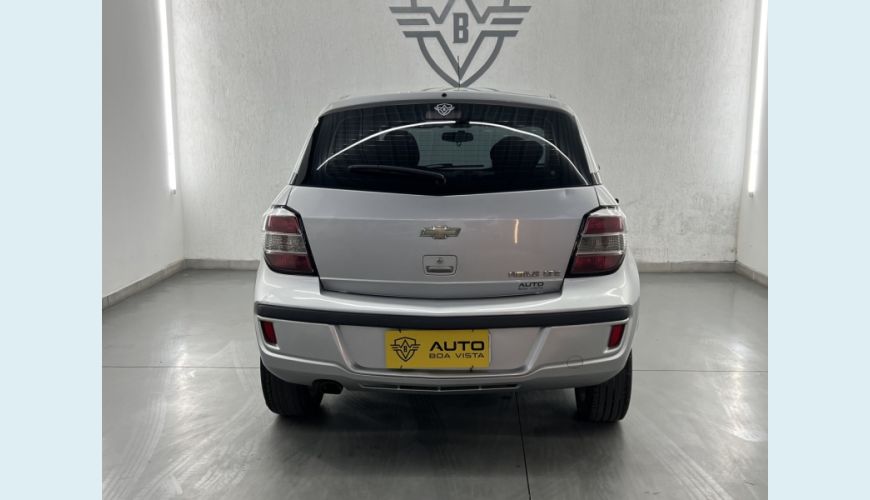 CHEVROLET AGILE FLEX MANUAL 4P - PRATA - 2014 Foto 3 (Grande)