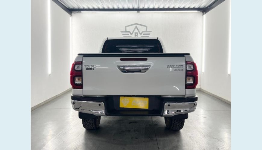 TOYOTA HILUX DIESEL AUT. 4P - BRANCO - 2024 Foto 3 (Grande)