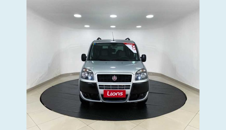 FIAT DOBLO ESSENCE 1.8 FLEX MANUAL 4P - PRATA - 2019 Foto 3 (Grande)