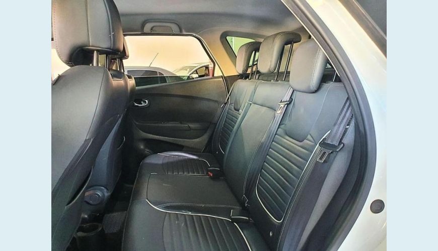 RENAULT CAPTUR INTENSE 2.0 FLEX MANUAL 4P - BRANCO - 2018 Foto 3 (Grande)