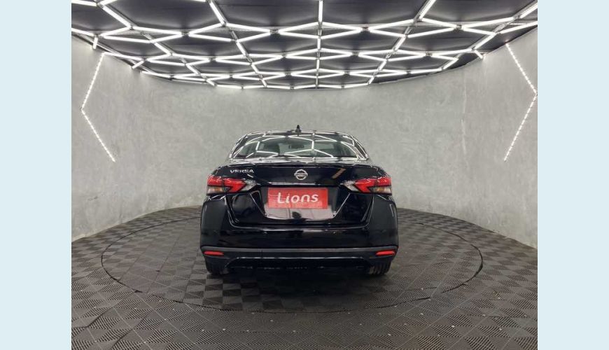 NISSAN VERSA EXCLUSIVE 1.6 FLEX AUT. 4P - PRETO - 2022 Foto 3 (Grande)