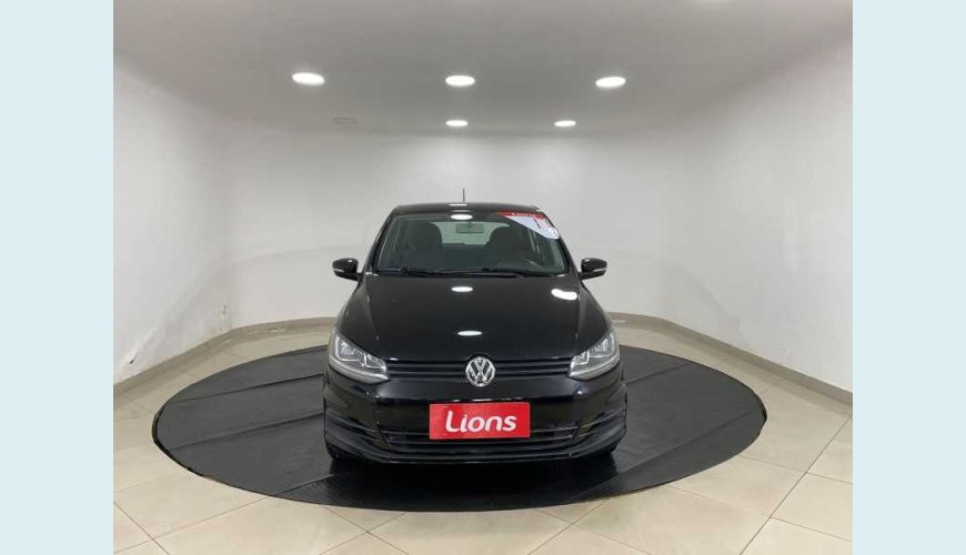 VOLKSWAGEN FOX TRENDLINE 1.0 MPI FLEX MANUAL 4P - PRETO - 2017 Foto 3 (Grande)