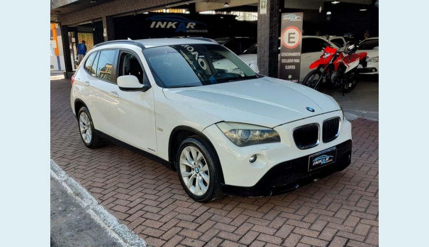 BMW BMW X1 GASOLINA AUT. 4P - BRANCO - 2012 Foto 3 (Grande)