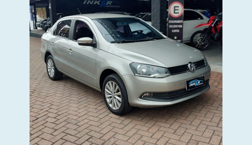 VOLKSWAGEN VOLKSWAGEN VOYAGE FLEX MANUAL 4P - PRATA - 2016 Foto 3 (Grande)