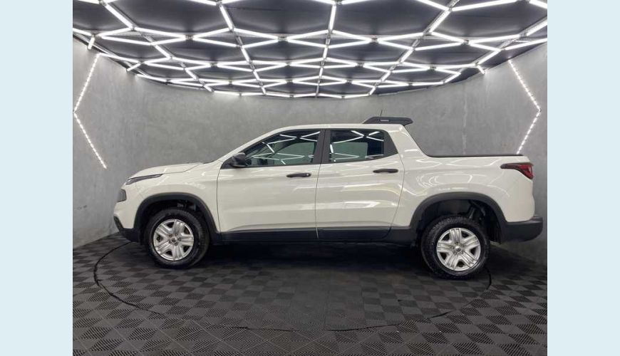 FIAT TORO ENDURANCE 1.8 (FLEX) (AUT) - BRANCO - 2022 Foto 3 (Grande)