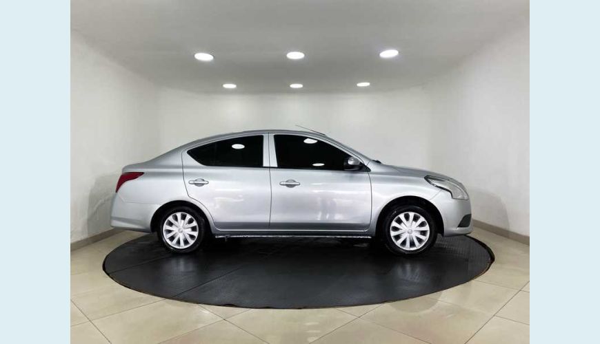 NISSAN VERSA 1.0 12V FLEX - PRATA - 2019 Foto 3 (Grande)