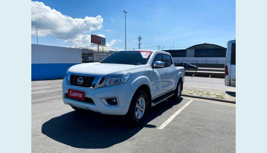 NISSAN FRONTIER 2.3 TD CD XE 4X4 DIESEL AUT. 4P - BRANCO - 2019 Foto 3 (Grande)