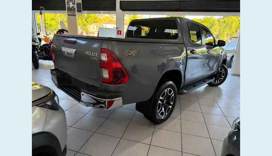 TOYOTA HILUX SRV 2.8 TURBO DIESEL MANUAL 4P - CINZA - 2025 Foto 3 (Grande)