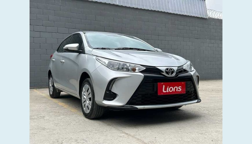 TOYOTA YARIS XL 1.5 (FLEX) (AUT) - PRATA - 2025 Foto 3 (Grande)