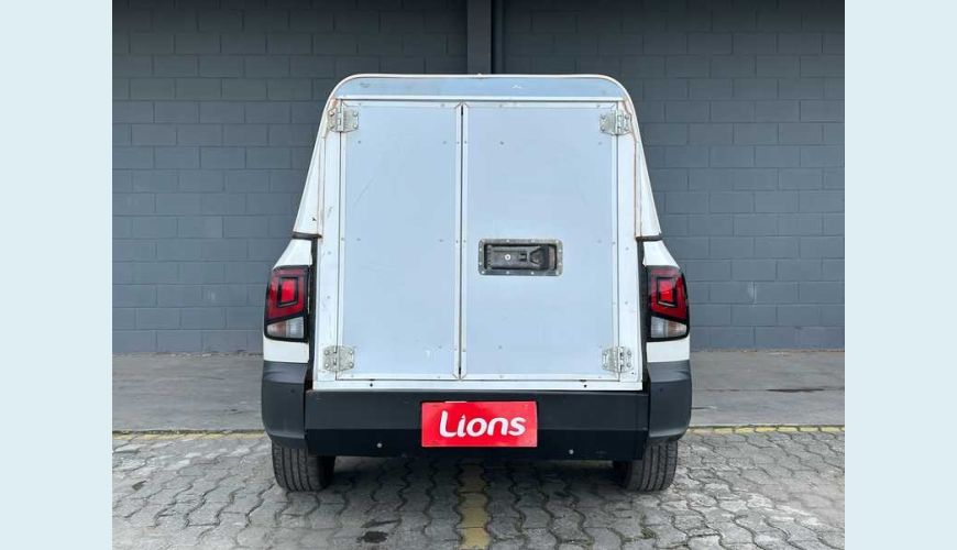 VOLKSWAGEN SAVEIRO ROBUST TOTAL FLEX 16V - BRANCO - 2025 Foto 3 (Grande)