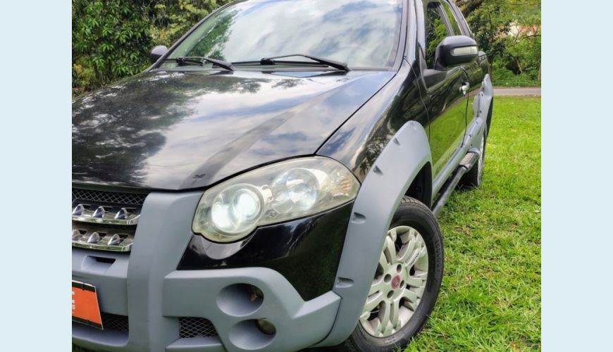 FIAT STRADA - PRETO - 2010 Foto 3 (Grande)