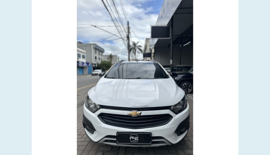 CHEVROLET ONIX - BRANCO - 2018 Foto 3 (Grande)