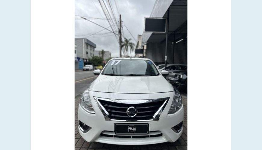NISSAN VERSA - BRANCO - 2017 Foto 3 (Grande)