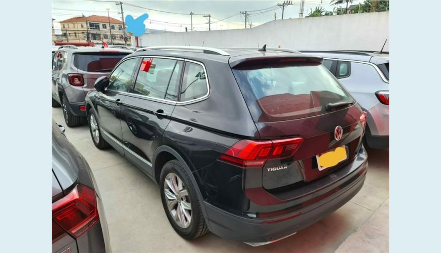 VOLKSWAGEN TIGUAN 1.4 250 TSI TOTAL FLEX ALLSPACE COMFORTLINE TIPTRONIC - PRETO - 2020 Foto 4 (Grande)