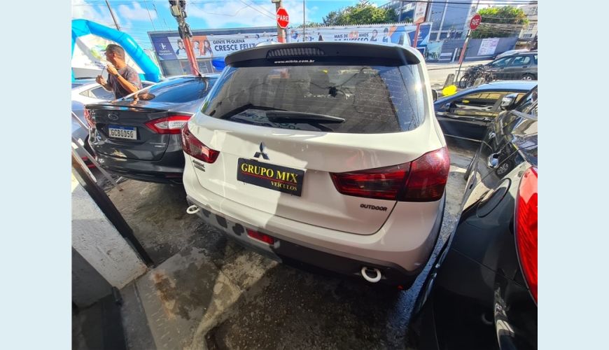 MITSUBISHI ASX 2.0 OUTDOOR 16V 4P AUT. - BRANCO - 2016 Foto 4 (Grande)
