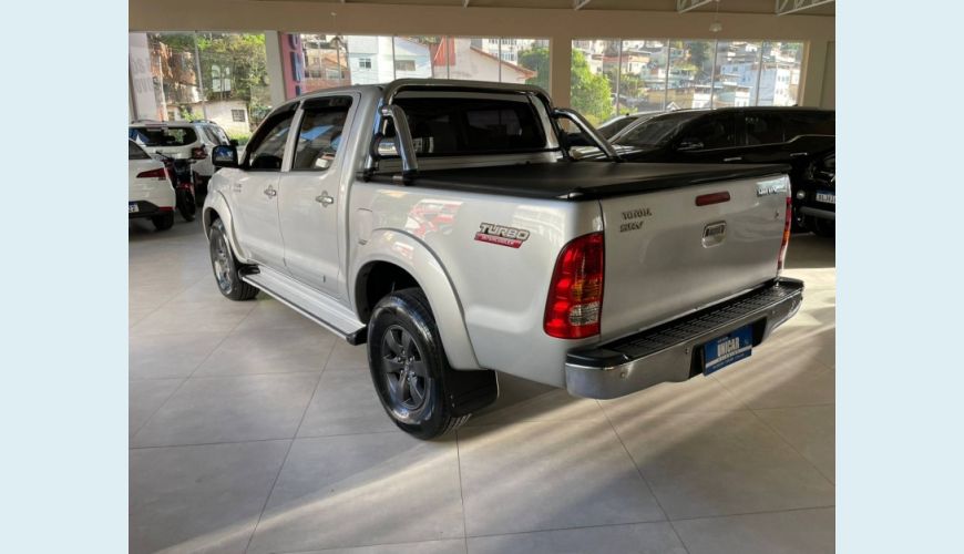 TOYOTA HILUX 3.0 SRV 4X2 CD 16V TURBO INTERCOOLER DIESEL 4P MANUAL - PRATA - 2011 Foto 4 (Grande)
