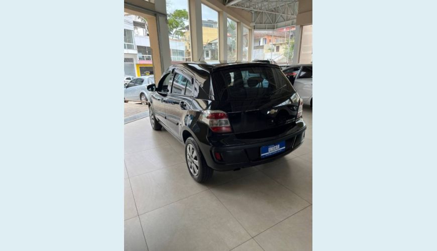 CHEVROLET AGILE 1.4 MPFI LTZ 8V FLEX 4P MANUAL - PRETO - 2014 Foto 4 (Grande)