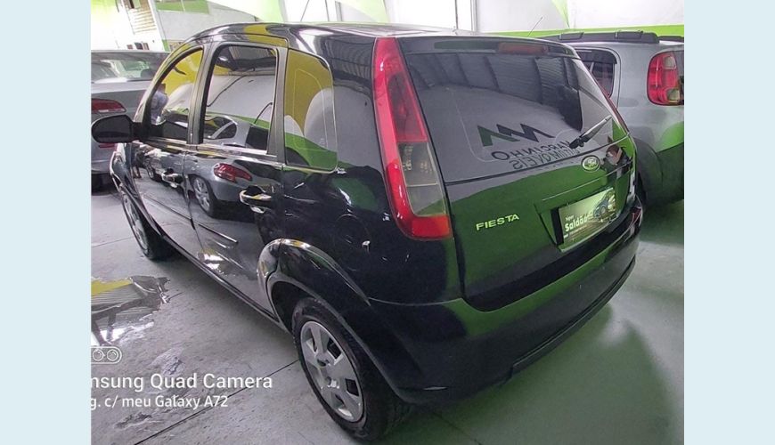 FORD FIESTA 1.0 ROCAM HATCH 8V FLEX 4P MANUAL - PRETO - 2011 Foto 4 (Grande)