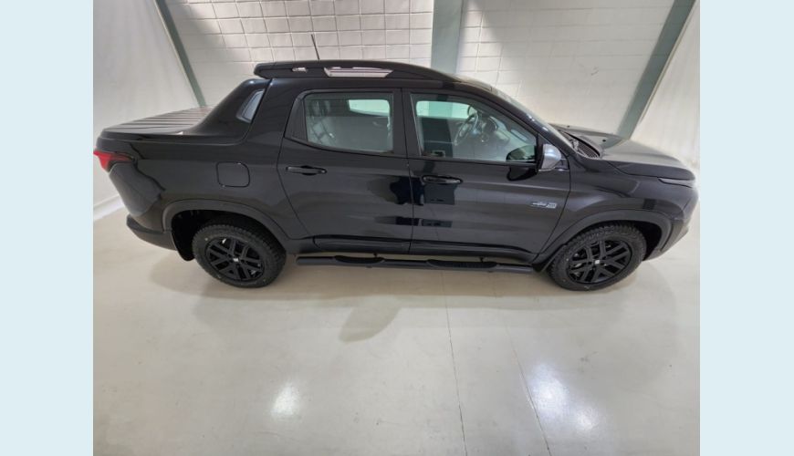 FIAT TORO 2.0 16V TURBO DIESEL ULTRA 4WD AT9 - AZUL - 2023 Foto 4 (Grande)