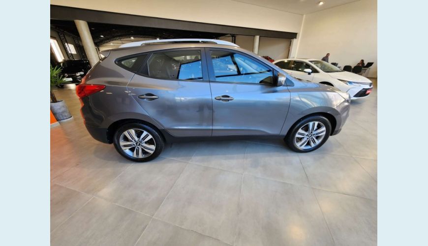 HYUNDAI IX35 2.0 MPFI GLS 16V FLEX 4P AUT. - CINZA - 2017 Foto 4 (Grande)