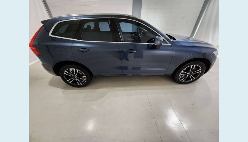 VOLVO XC60 2.0 T8 HYBRID MOMENTUM AWD GEARTRONIC - AZUL - 2020 Foto 4 (Grande)