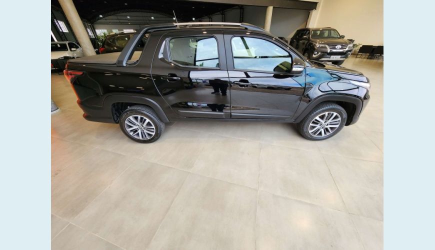 FIAT STRADA 1.3 FIREFLY FLEX VOLCANO CD MANUAL - PRETO - 2022 Foto 4 (Grande)