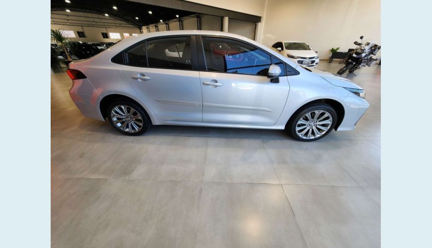 TOYOTA COROLLA 2.0 VVT-IE FLEX XEI DIRECT SHIFT - PRATA - 2021 Foto 4 (Grande)