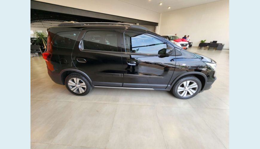 CHEVROLET SPIN 1.8 ACTIV 8V FLEX 4P AUT. - PRETO - 2020 Foto 4 (Grande)