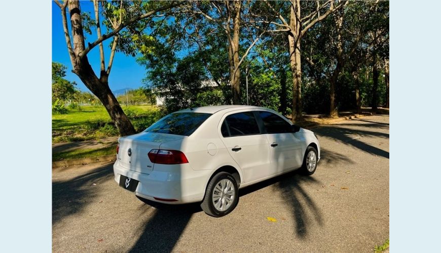 VOLKSWAGEN VOYAGE 1.6 MSI TOTALFLEX 4P MANUAL - N/D - 2021 Foto 4 (Grande)
