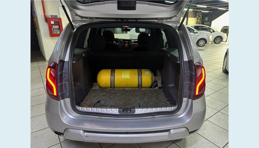RENAULT DUSTER 2.0 DYNAMIQUE 4X2 16V FLEX 4P AUT. - N/D - 2016 Foto 4 (Grande)