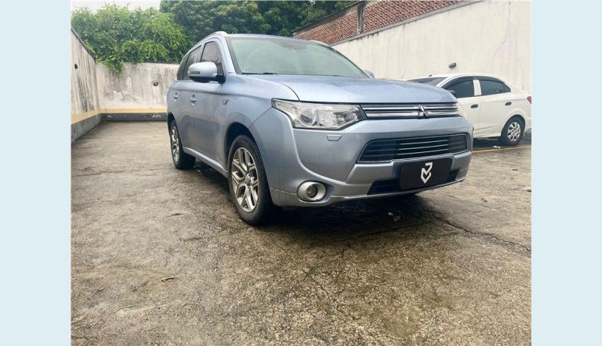 MITSUBISHI OUTLANDER 2.0 PHEV 16V HÍBRIDO 4P AUT. - N/D - 2015 Foto 4 (Grande)