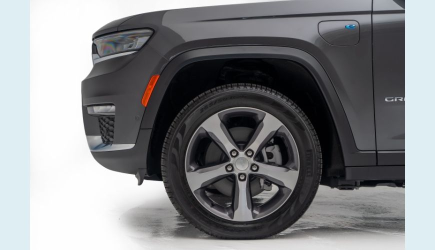 JEEP GRAND CHEROKEE 2.0 TURBO HÍBRIDO 4XE AT8 - CINZA - 2023 Foto 4 (Grande)