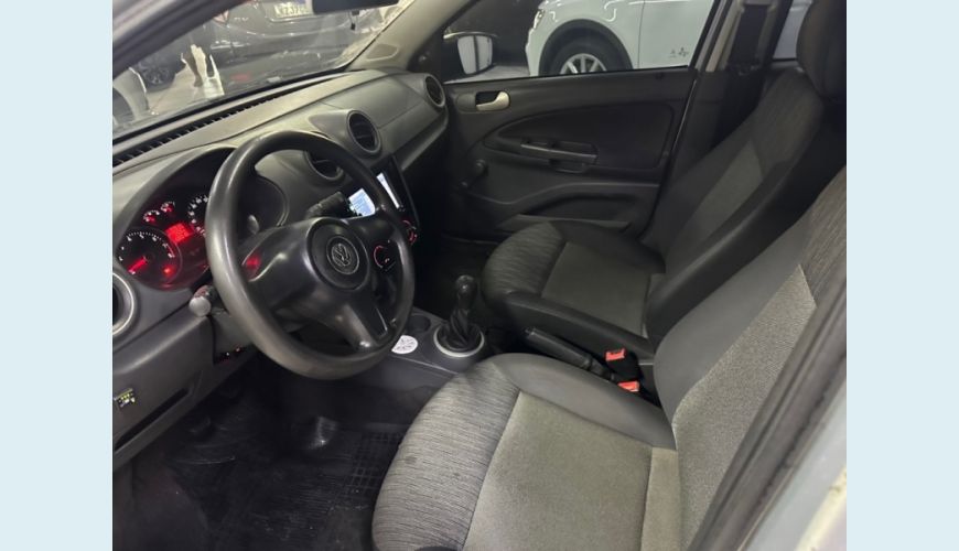 VOLKSWAGEN GOL 1.0 MI 8V FLEX 4P MANUAL - N/D - 2013 Foto 4 (Grande)