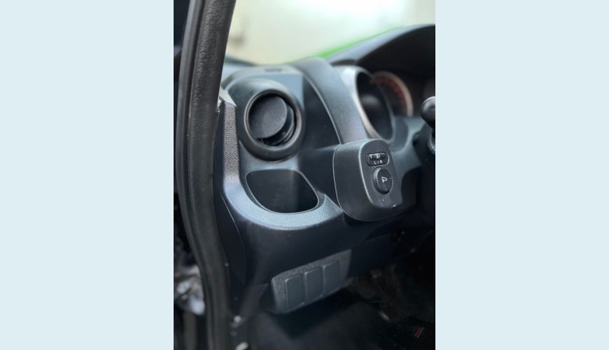 HONDA FIT 1.4 LX 16V FLEX 4P AUT. - PRETO - 2010 Foto 4 (Grande)