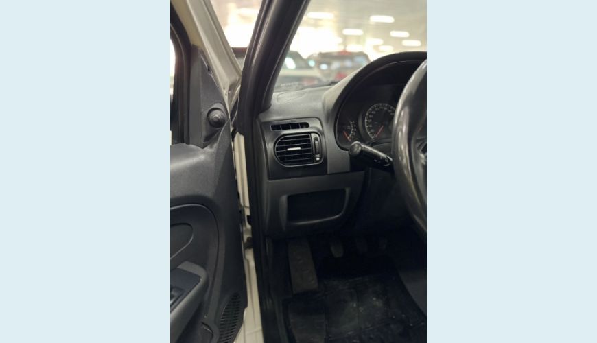 FIAT STRADA 1.4 MPI HARD WORKING CE 8V FLEX 2P MANUAL - BRANCO - 2020 Foto 4 (Grande)